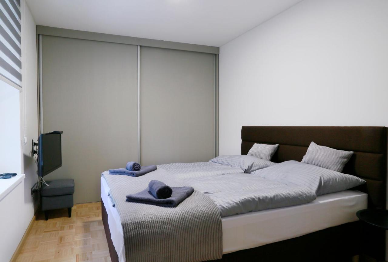 Aparthotel Brokes Lanškroun 외부 사진